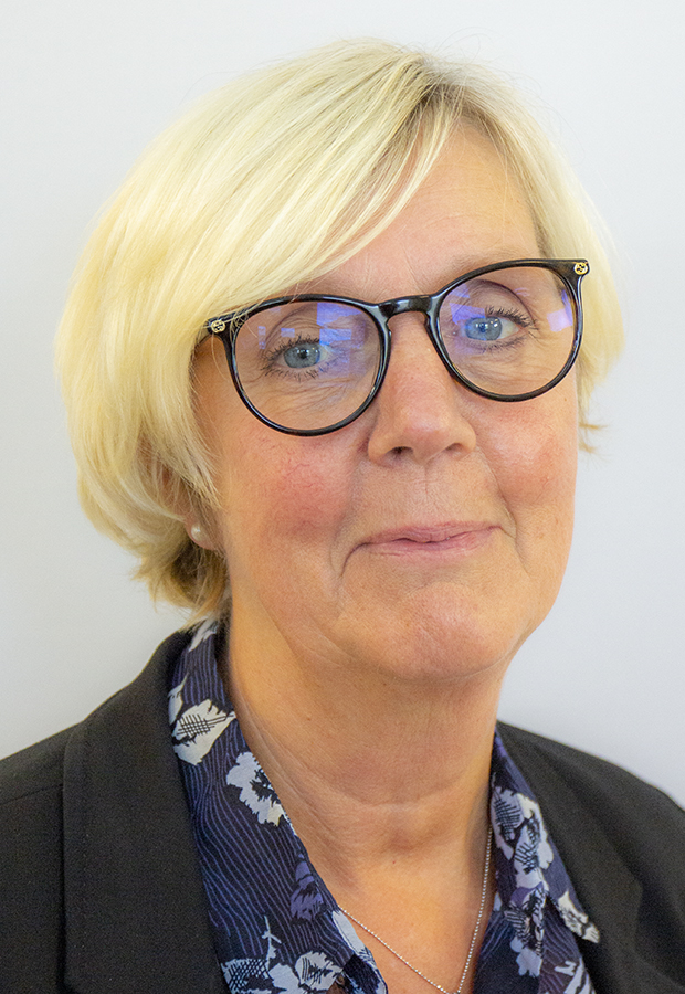 Bild på Lotta Saleteg Falk som är e- hälsostrateg i Region Östergötland 